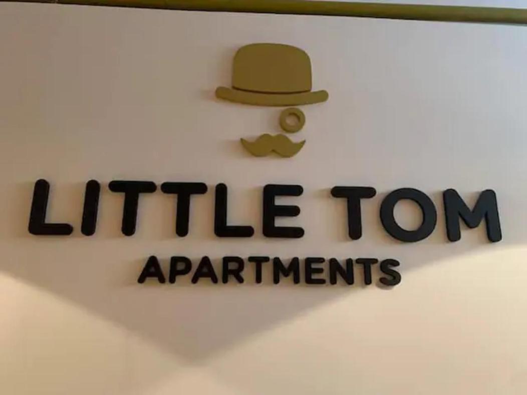 Little Tom Apartments Prague Exterior photo